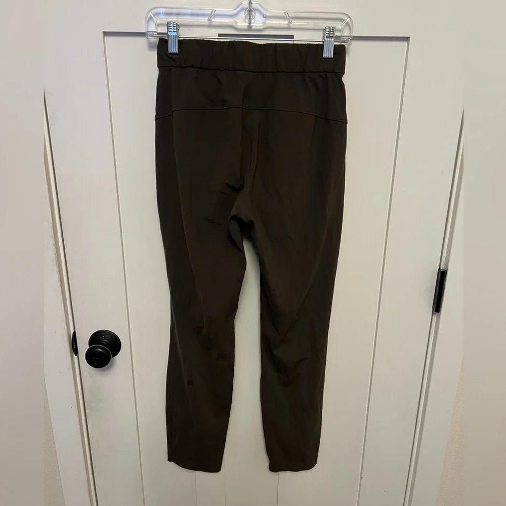 lululemon athletica four way